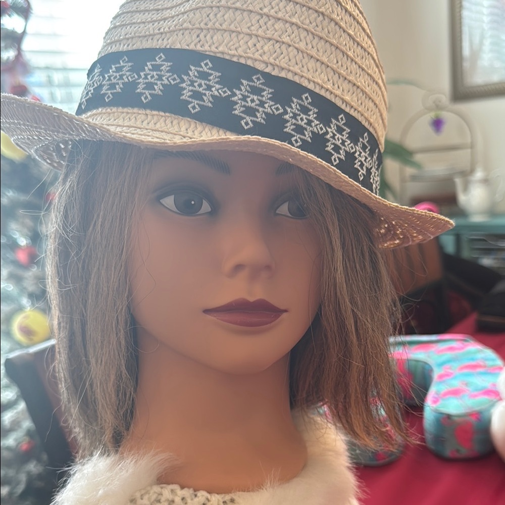Stylish Straw Fedora with Black Band